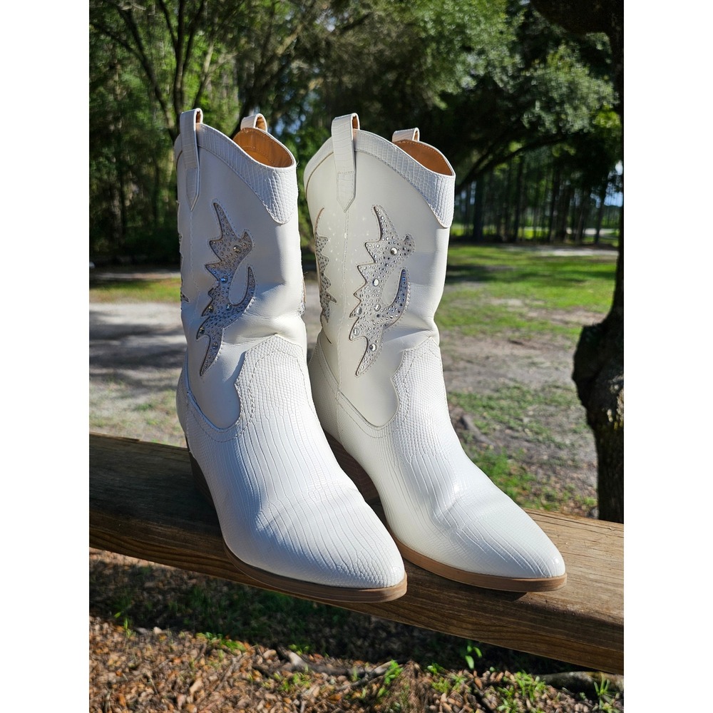 Soda Gaga White Rhinestone Western Cowboy Boots Faux Lizard Bridal Size 10